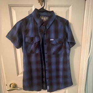 Dixxon women’s shirt sleeve button down shirt